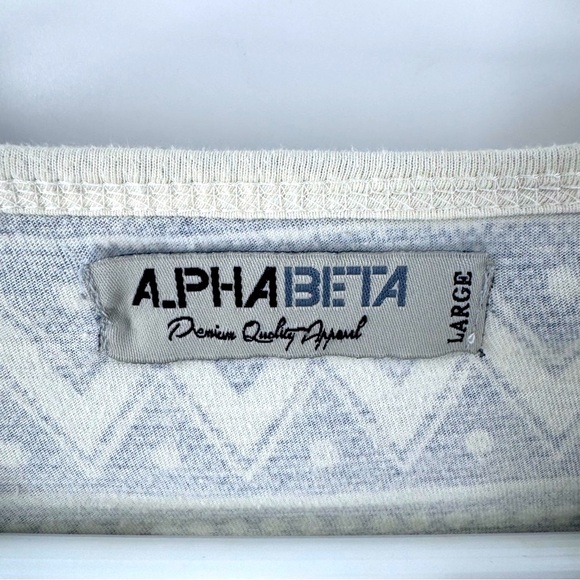 ALPHABETA Geometric Long Sleeve Shirt - Picture 5 of 6